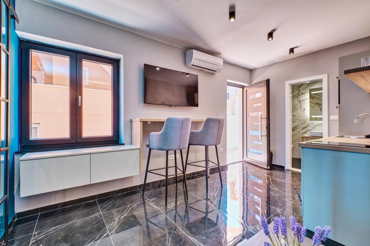 Luxury Apartments Mali Losinj Luaran gambar