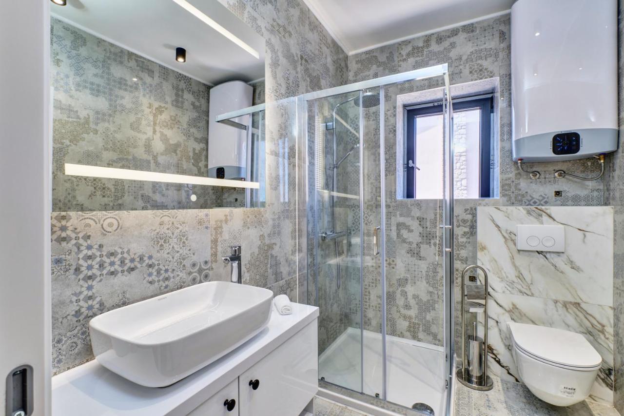 Luxury Apartments Mali Losinj Luaran gambar