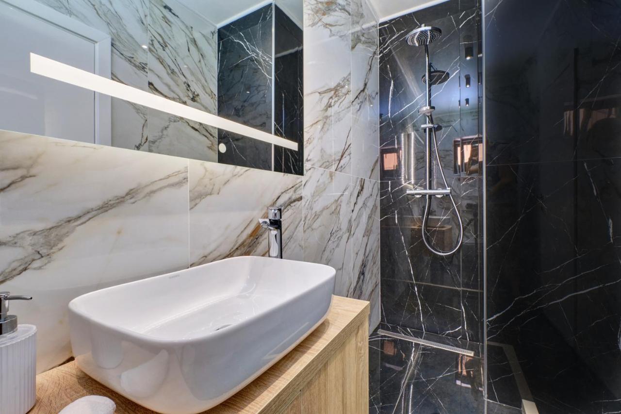 Luxury Apartments Mali Losinj Luaran gambar