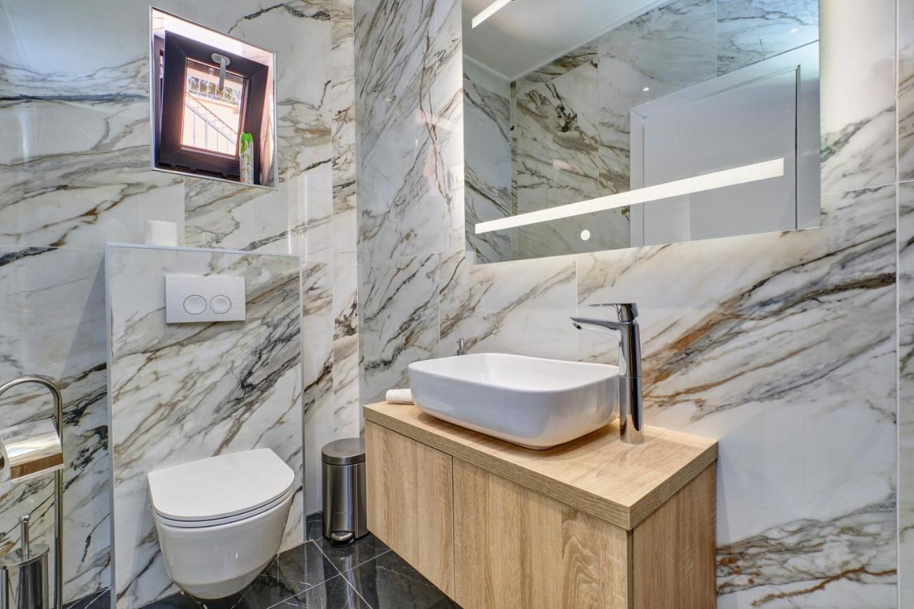 Luxury Apartments Mali Losinj Luaran gambar
