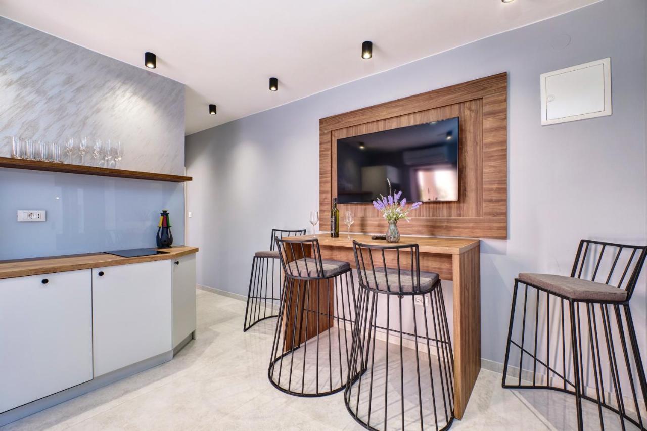 Luxury Apartments Mali Losinj Luaran gambar