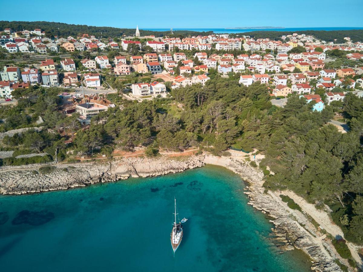 Luxury Apartments Mali Losinj Luaran gambar